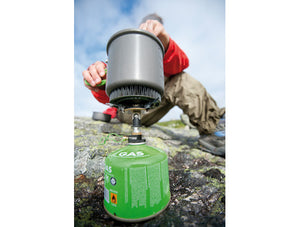 Optimus Terra Weekend Light-weight in use with gas canister and stove